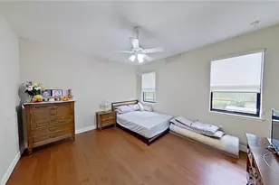 11992 Blazing Star Dr, Venice, FL 34293 - Photo 18