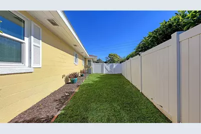 844 Magellan Drive, Sarasota, FL 34243 - Photo 34