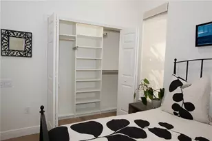 4586 Del Sol Blvd S, Sarasota, FL 34243 - Photo 28