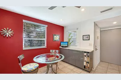 4340 Falmouth Drive #206, Longboat Key, FL 34228 - Photo 10