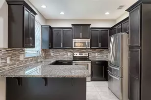 12321 Trailhead Dr, Lakewood Ranch, FL 34211 - Photo 10