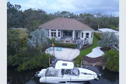 608 Bittner Boulevard, Nokomis, FL 34275 - Photo 2