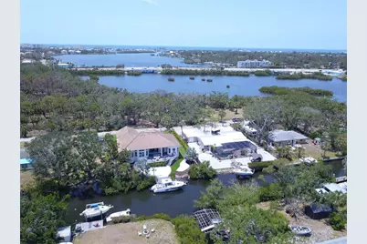 608 Bittner Boulevard, Nokomis, FL 34275 - Photo 4