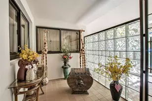 2110 Harbourside Dr, Longboat Key, FL 34228 - Photo 10