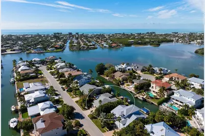 607 North Point Drive, Holmes Beach, FL 34217 - Photo 48