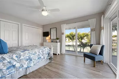 607 North Point Drive, Holmes Beach, FL 34217 - Photo 30