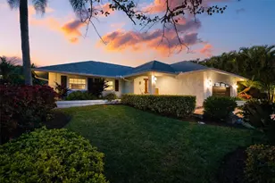 607 North Point Dr, Holmes Beach, FL 34217 - Photo 64
