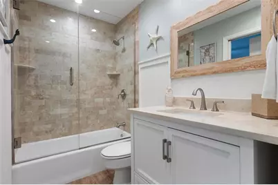 607 North Point Drive, Holmes Beach, FL 34217 - Photo 34