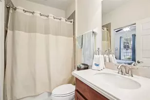 293 Capulet Dr, Venice, FL 34292 - Photo 24