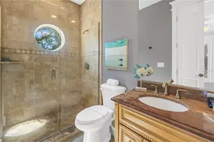 105 4th St S, Bradenton Beach, FL 34217 - Photo 32