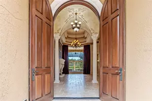 4070 Founders Club Dr, Sarasota, FL 34240 - Photo 2