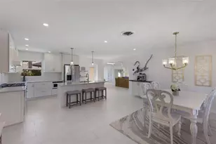 4715 7th Ave W, Bradenton, FL 34209 - Photo 4