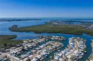 10316 Kingfisher Rd W, Bradenton, FL 34209 - Photo 2