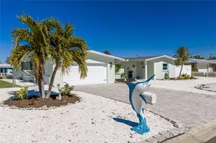 10316 Kingfisher Rd W, Bradenton, FL 34209 - Photo 4