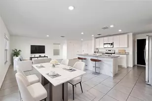 2805 Rock Sound St, Bradenton, FL 34208 - Photo 4