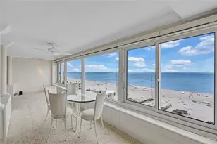 6140 Midnight Pass Rd, Sarasota, FL 34242 - Photo 12