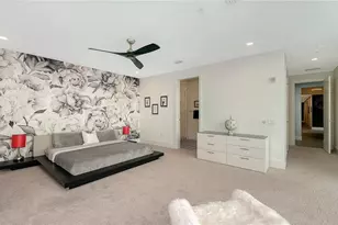 540 N Tamiami Trl, Sarasota, FL 34236 - Photo 20