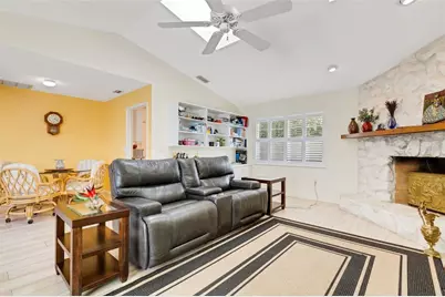 5836 Helen Way, Sarasota, FL 34243 - Photo 16