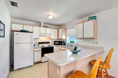 2409 Avenue B, Bradenton Beach, FL 34217 - Photo 30