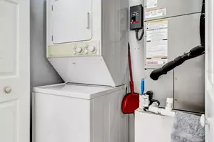 2409 Avenue B, Bradenton Beach, FL 34217 - Photo 44