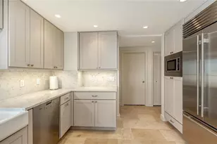 1211 Gulf of Mexico Dr, Longboat Key, FL 34228 - Photo 20