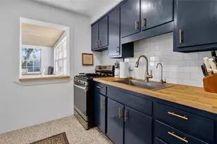 3217 Teal Ave, Sarasota, FL 34232 - Photo 6