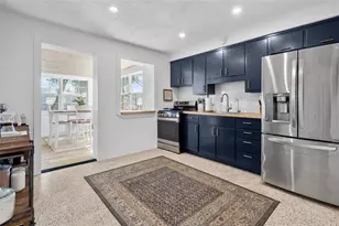 3217 Teal Ave, Sarasota, FL 34232 - Photo 4