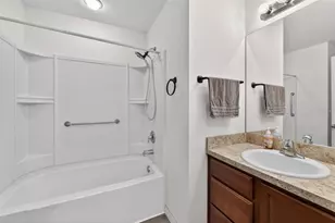 14407 Alistar Manor Dr, Wimauma, FL 33598 - Photo 22