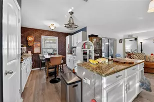 14407 Alistar Manor Dr, Wimauma, FL 33598 - Photo 12