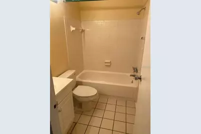 2621 Pine Lake Terrace #D, Sarasota, FL 34237 - Photo 12