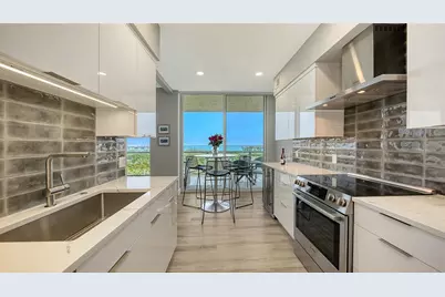 1800 Benjamin Franklin Drive #B708, Sarasota, FL 34236 - Photo 16