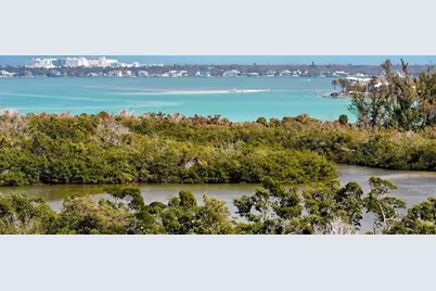 1800 Benjamin Franklin Drive #B708, Sarasota, FL 34236 - Photo 6