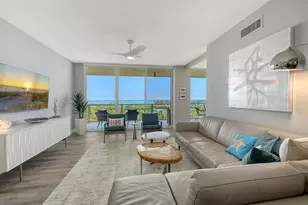 1800 Benjamin Franklin Dr, Sarasota, FL 34236 - Photo 4