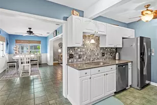 1260 Lakeside Dr, Venice, FL 34293 - Photo 18