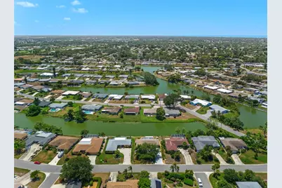 1260 Lakeside Drive, Venice, FL 34293 - Photo 46