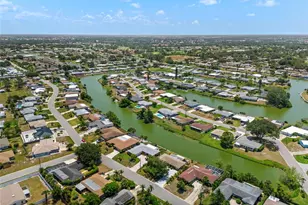 1260 Lakeside Dr, Venice, FL 34293 - Photo 52