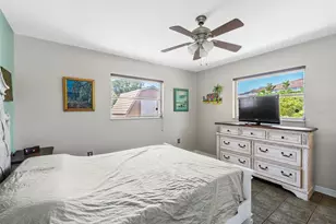 1260 Lakeside Dr, Venice, FL 34293 - Photo 30