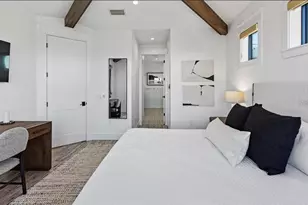 203 Bay Dr N, Bradenton Beach, FL 34217 - Photo 22