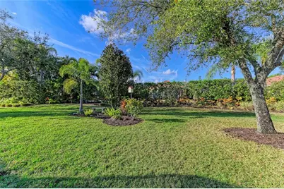 11417 Hawick Place, Lakewood Ranch, FL 34202 - Photo 42