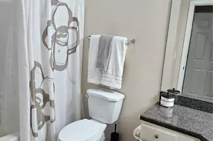 4802 51st Street W, Bradenton, FL 34210 - Photo 10