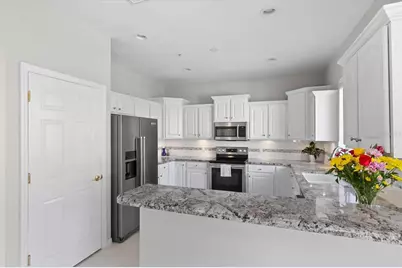 1018 34th Drive W, Palmetto, FL 34221 - Photo 6