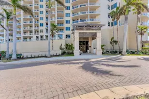 1300 Benjamin Franklin Dr, Sarasota, FL 34236 - Photo 8