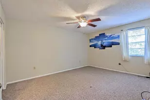 3848 59th Ave W, Bradenton, FL 34210 - Photo 10