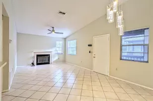 3848 59th Ave W, Bradenton, FL 34210 - Photo 4