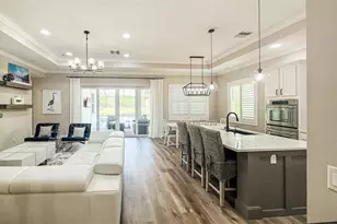 15623 Leven Links Pl, Lakewood Ranch, FL 34202 - Photo 8