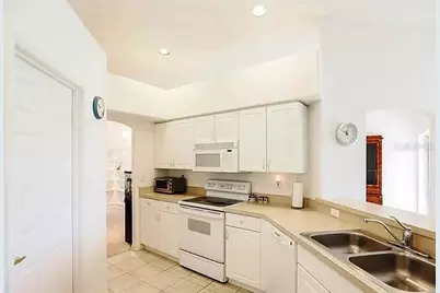 6141 36th Lane E, Bradenton, FL 34203 - Photo 4