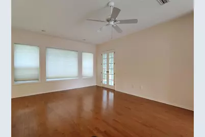 7625 Charleston Street, University Park, FL 34201 - Photo 6