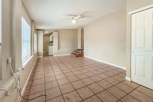 2137 Roselawn St, Sarasota, FL 34231 - Photo 2