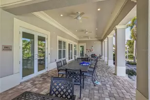 3129 Oriole Dr, Sarasota, FL 34243 - Photo 44