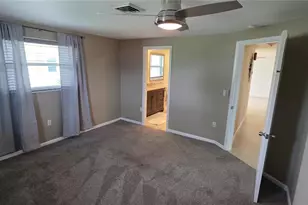 2260 Sandlewood Dr, Venice, FL 34293 - Photo 24